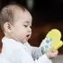 Gluv Teething Mitten - Lime