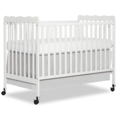 Carson Classic 3 in 1 Convertible Crib - White