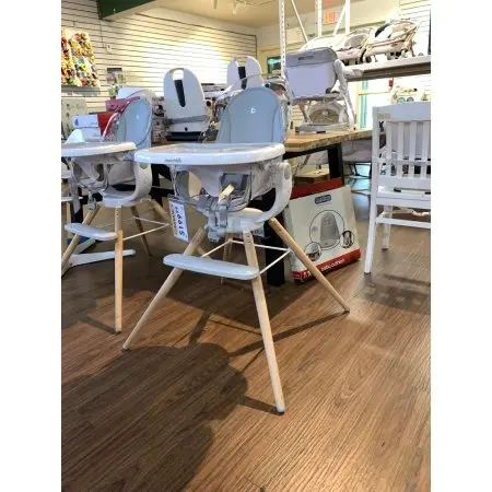 Munchkin 360 Cloud High Chair Open Box