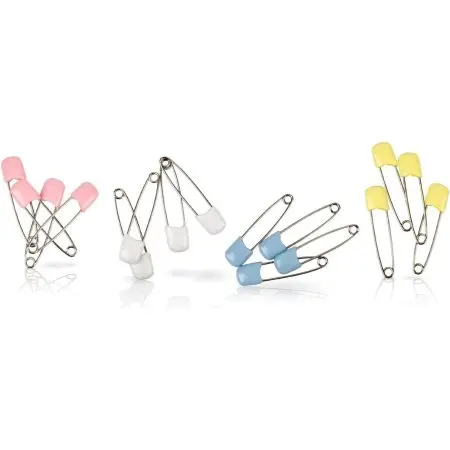 Diaper pins by Nuna