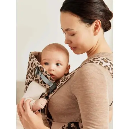 Babybjorn Baby Carrier Mini - Cotton, Beige Leopard
