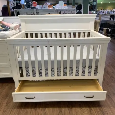 Langford 4 in 1 Crib with Storage Drawer Warm White