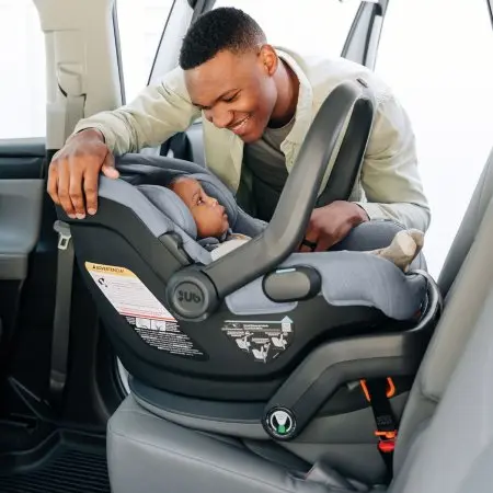 UPPABabay Mesa V2 Infant Car Seat