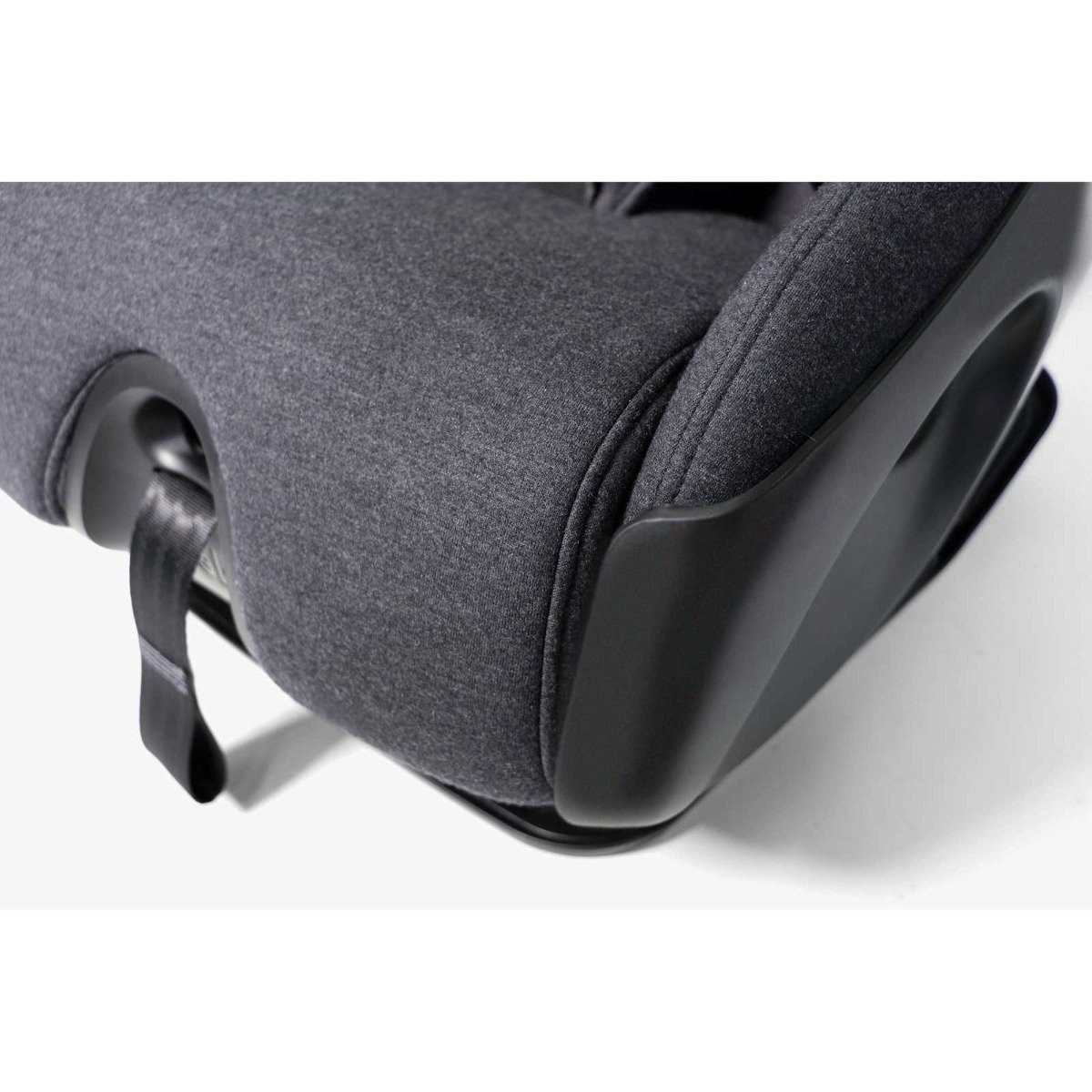 Foonf Convertible Car Seat - Thunder Floor Model