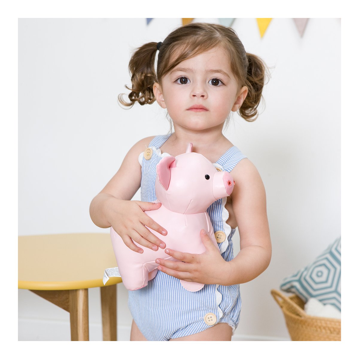 Musical Animal - Leon The Pig