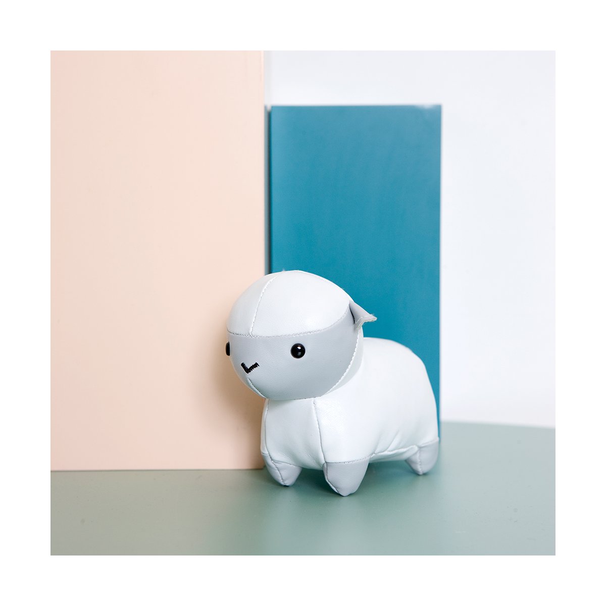 Tiny Friends (Rattle) - Simon The Tiny Sheep