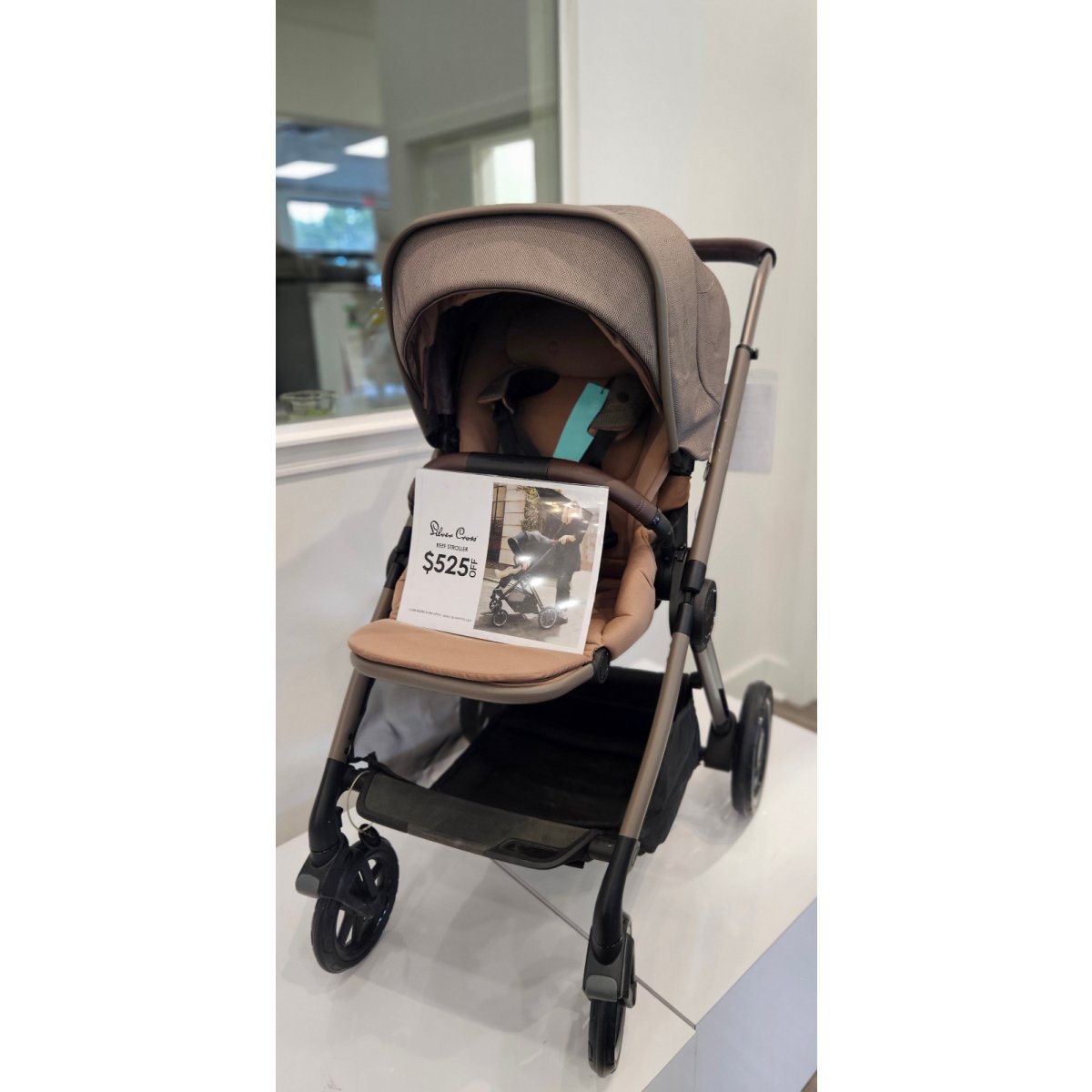 Reef Stroller Earth Open Box