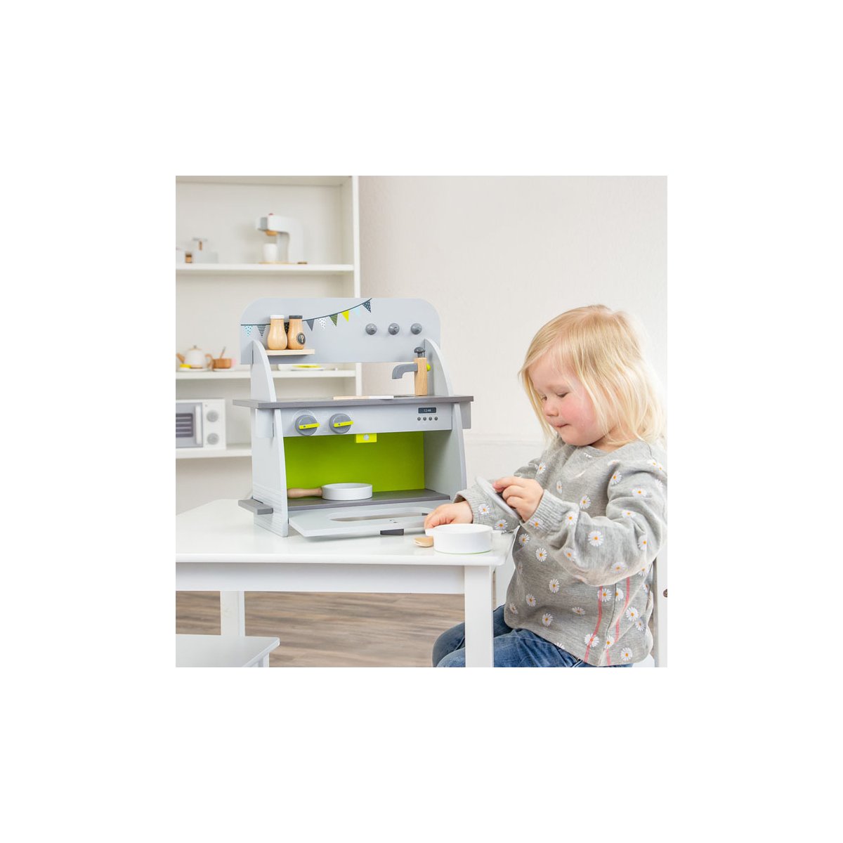 Compact Play Kitchen Playset
