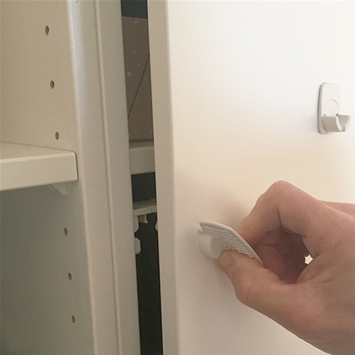 Adhesive Magnet Lock Key 1 Pack