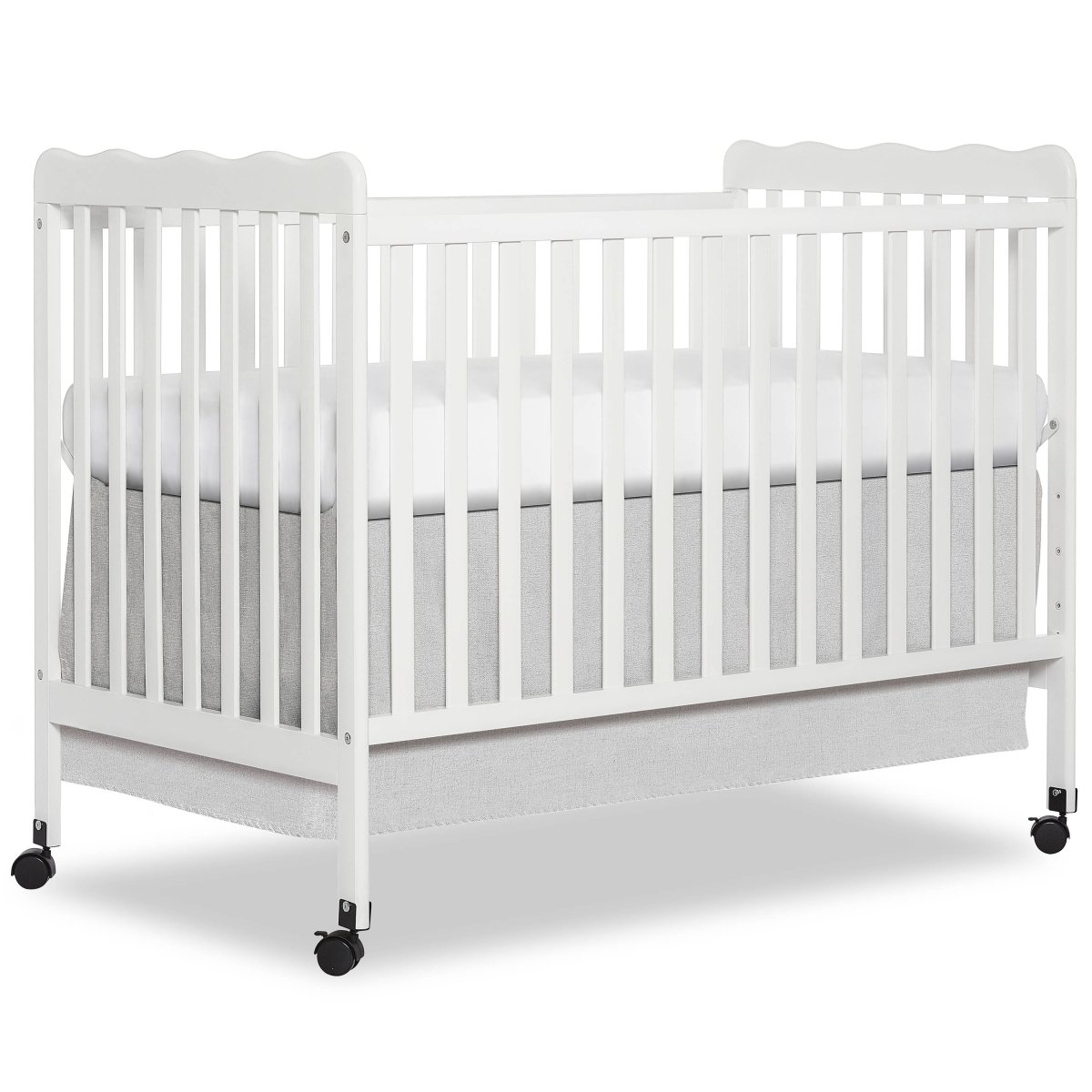 Carson Classic 3 in 1 Convertible Crib - White