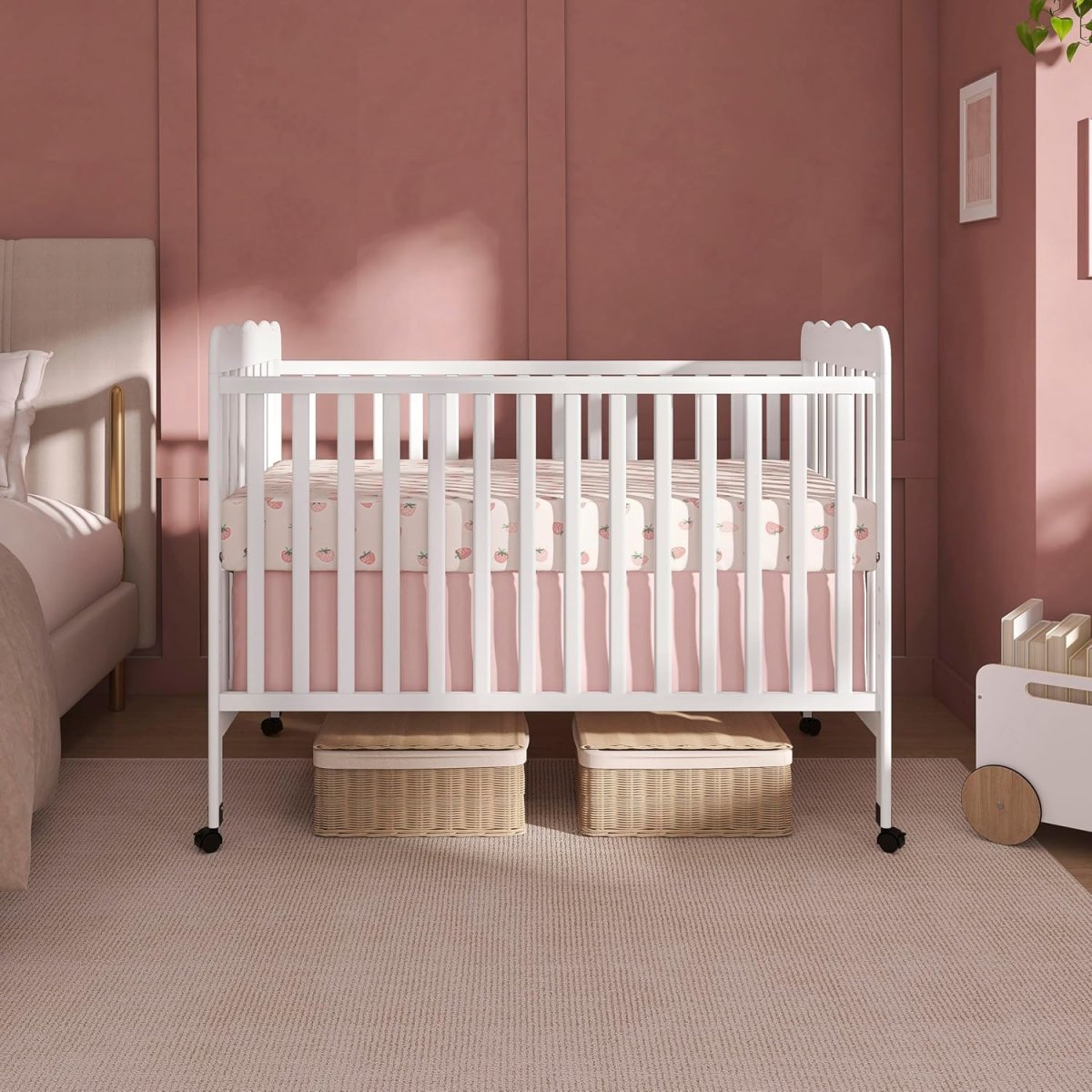 Carson Classic 3 in 1 Convertible Crib - White
