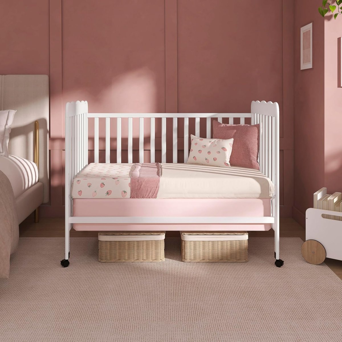 Carson Classic 3 in 1 Convertible Crib - White