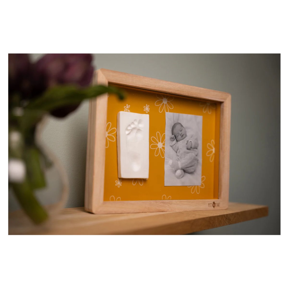 Classic Frame - Daisy Ochre