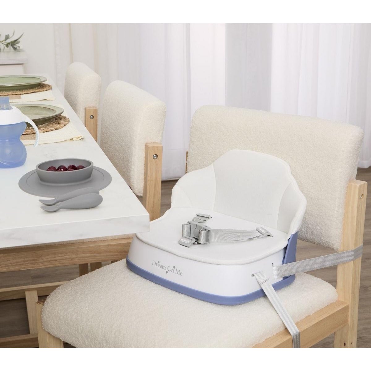 Cozy Pod Booster Seat with Removeable Cover - White