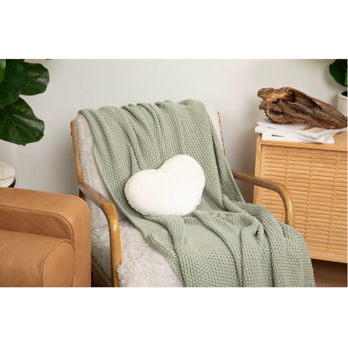 Heart to Hug Pillow - Ivory