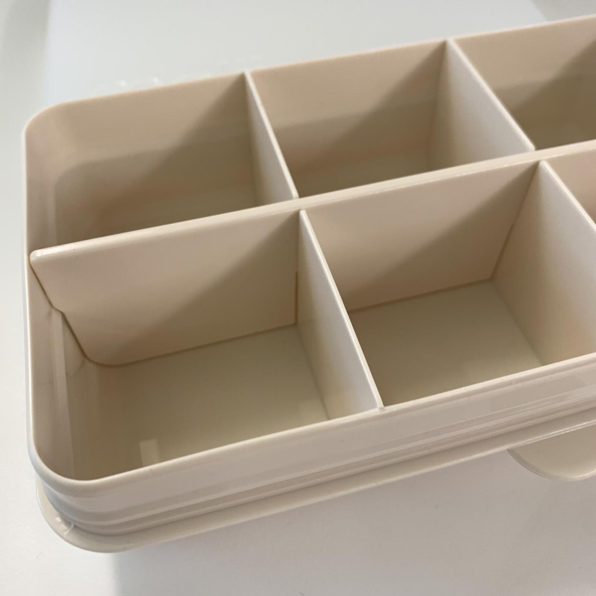 Snackle Food Storage Box 6 Compartment - Ivory