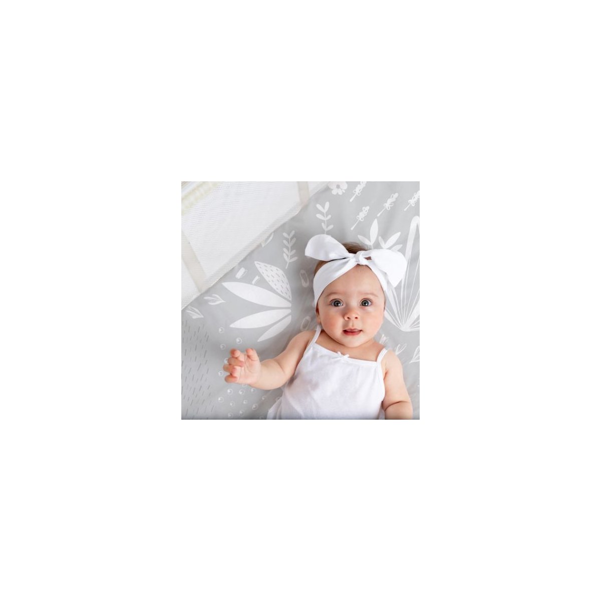 Percale Dream Playard Sheet - Bunny Grey