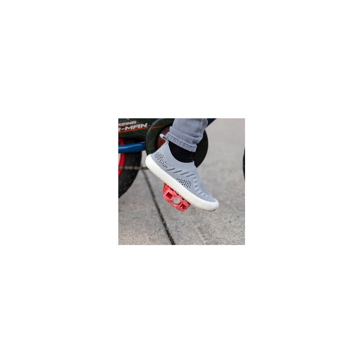 Breeze Knit Shoes - Grey 2022