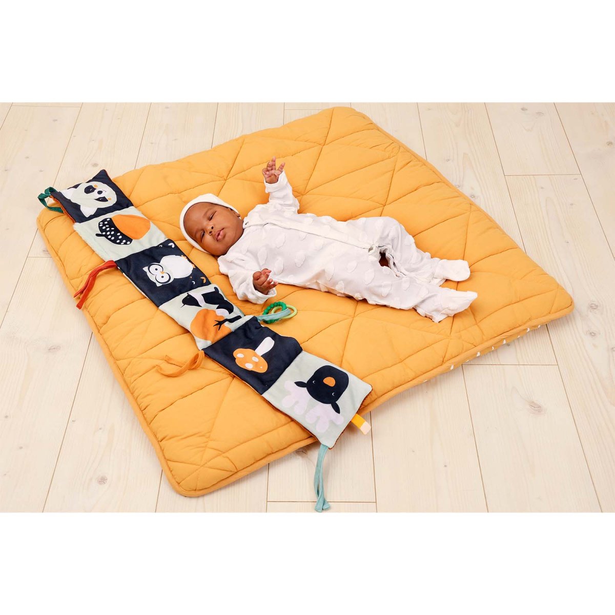 Soft Activity Book 2 - in - 1 - Forest