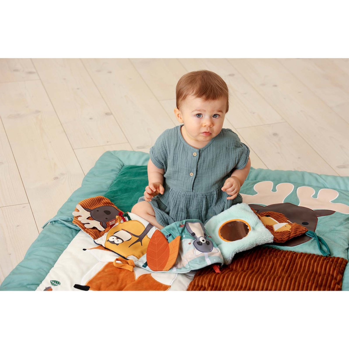 Soft Activity Book 2 - in - 1 - Forest