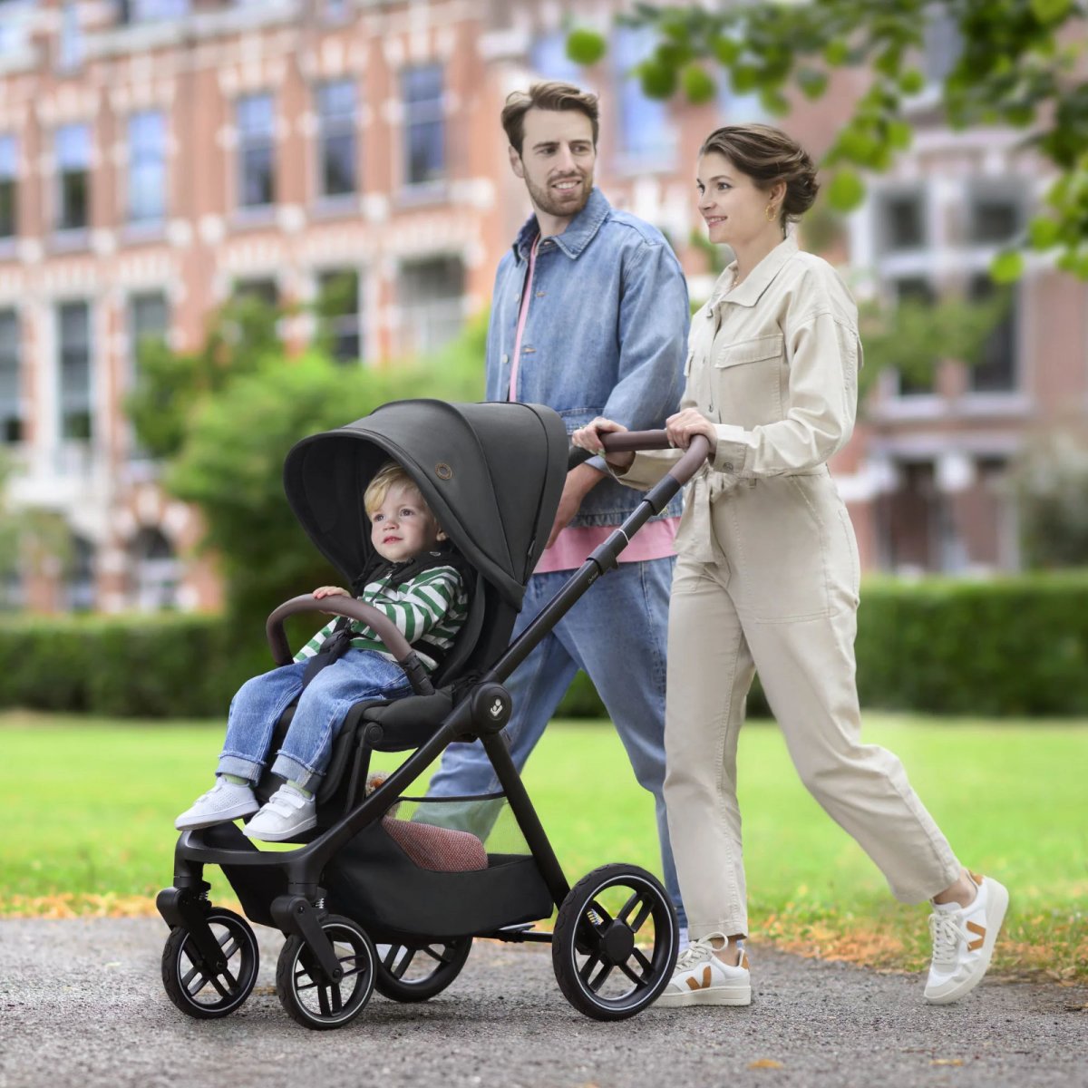 Oxford Stroller - Essential Black