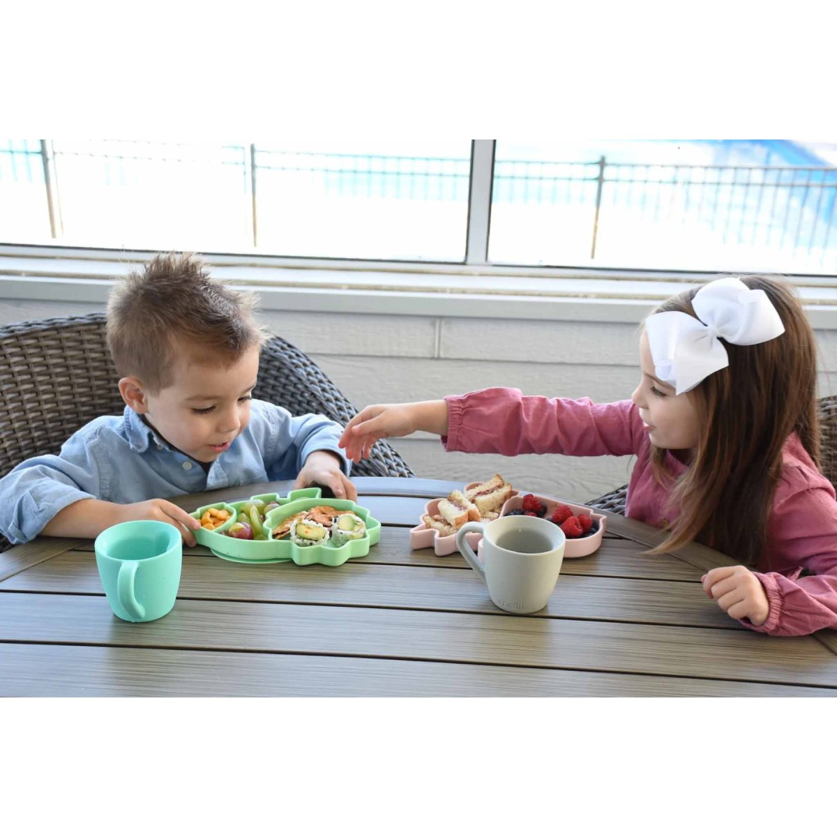 Silicone Divided Plate - Bulldog