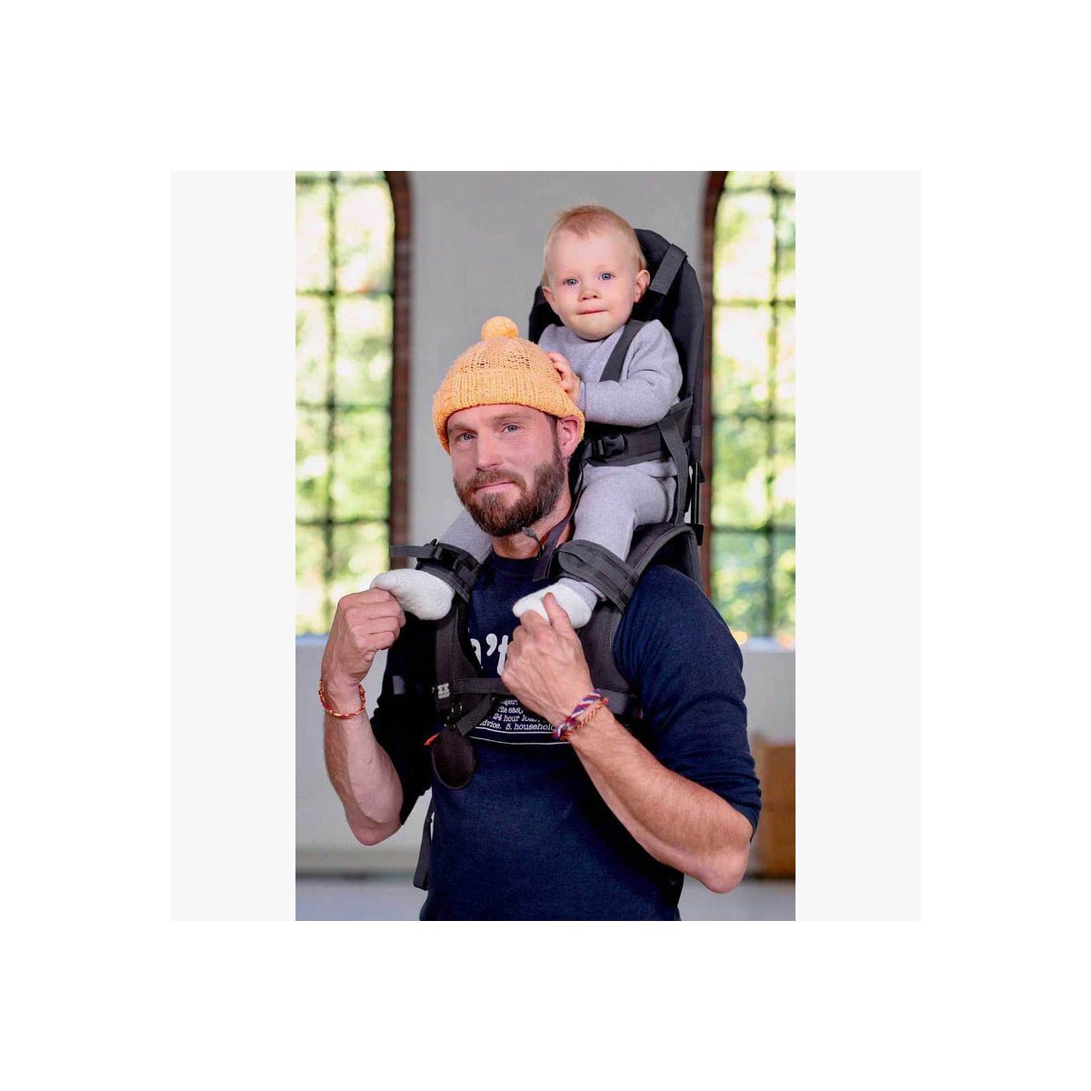 G4 Shoulder Carrier Black/Grey