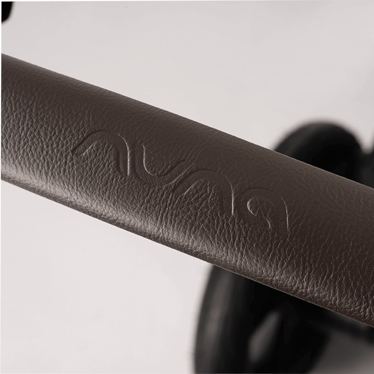 Mixx Next + Pipa Urbn Travel system Caviar