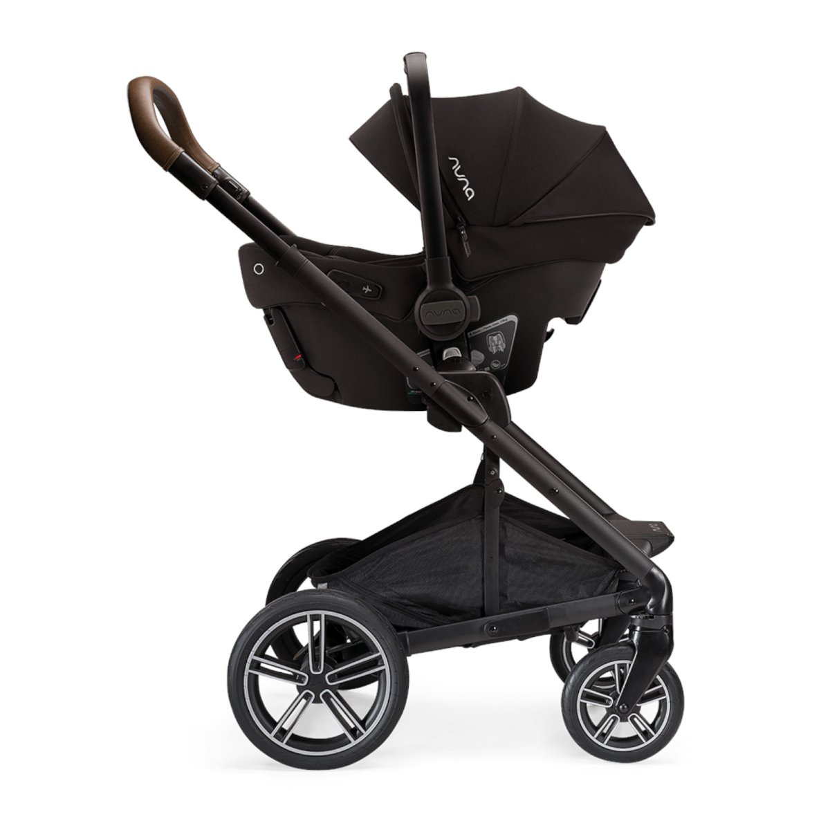 Mixx Next + Pipa Urbn Travel system Caviar