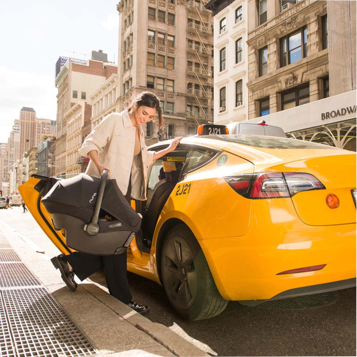 Mixx Next + Pipa Urbn Travel System Granite