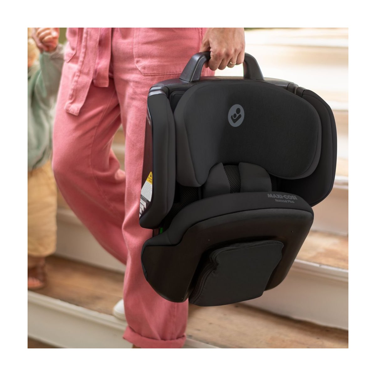Nomad Plus Travel Car Seat - Authentic Black