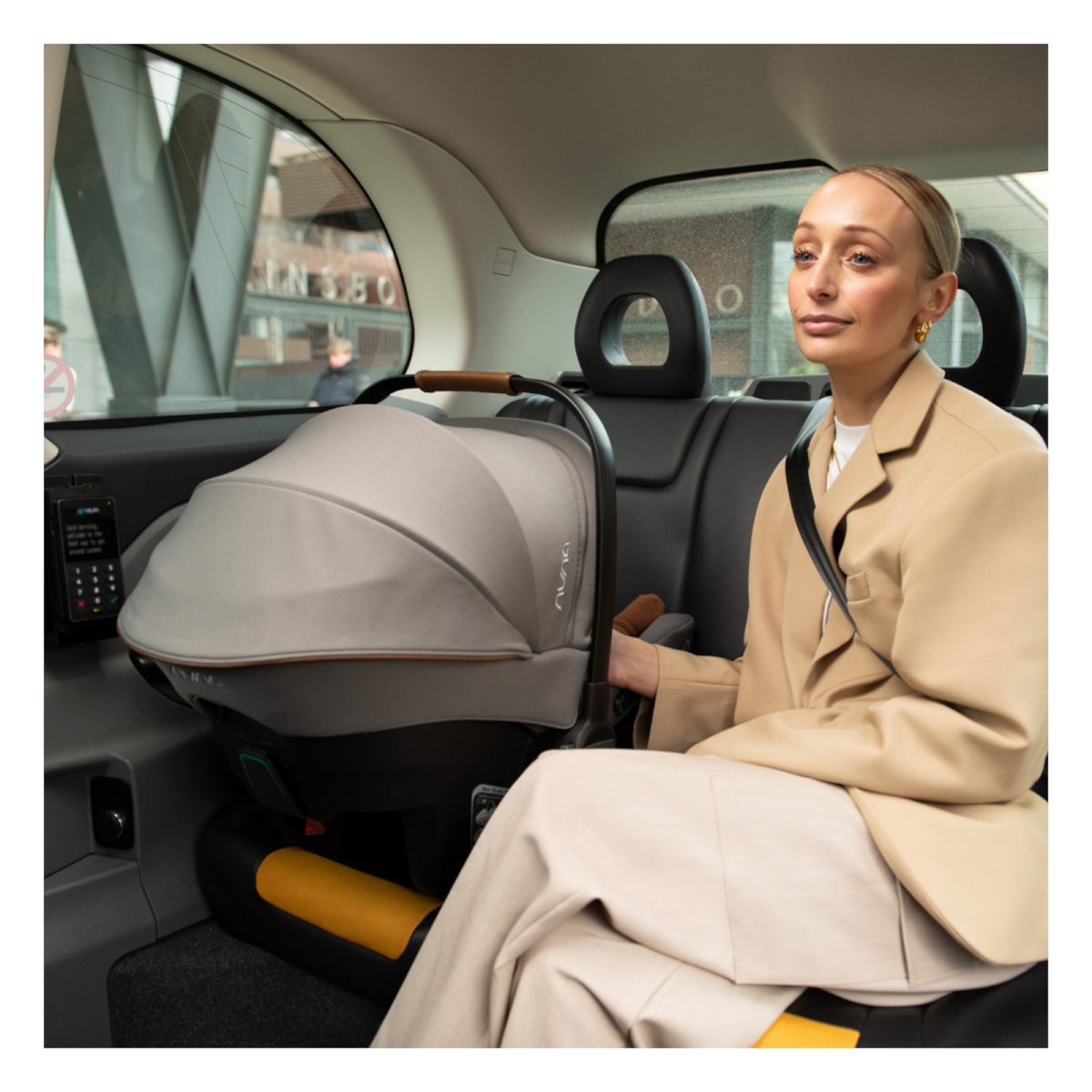 PIPA URBN Infant Car Seat Caviar
