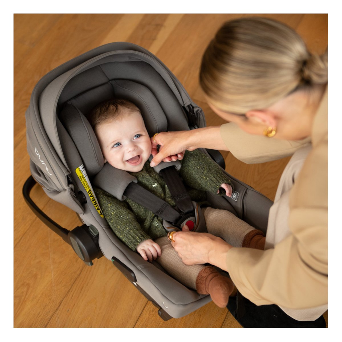 PIPA URBN Infant Car Seat Caviar