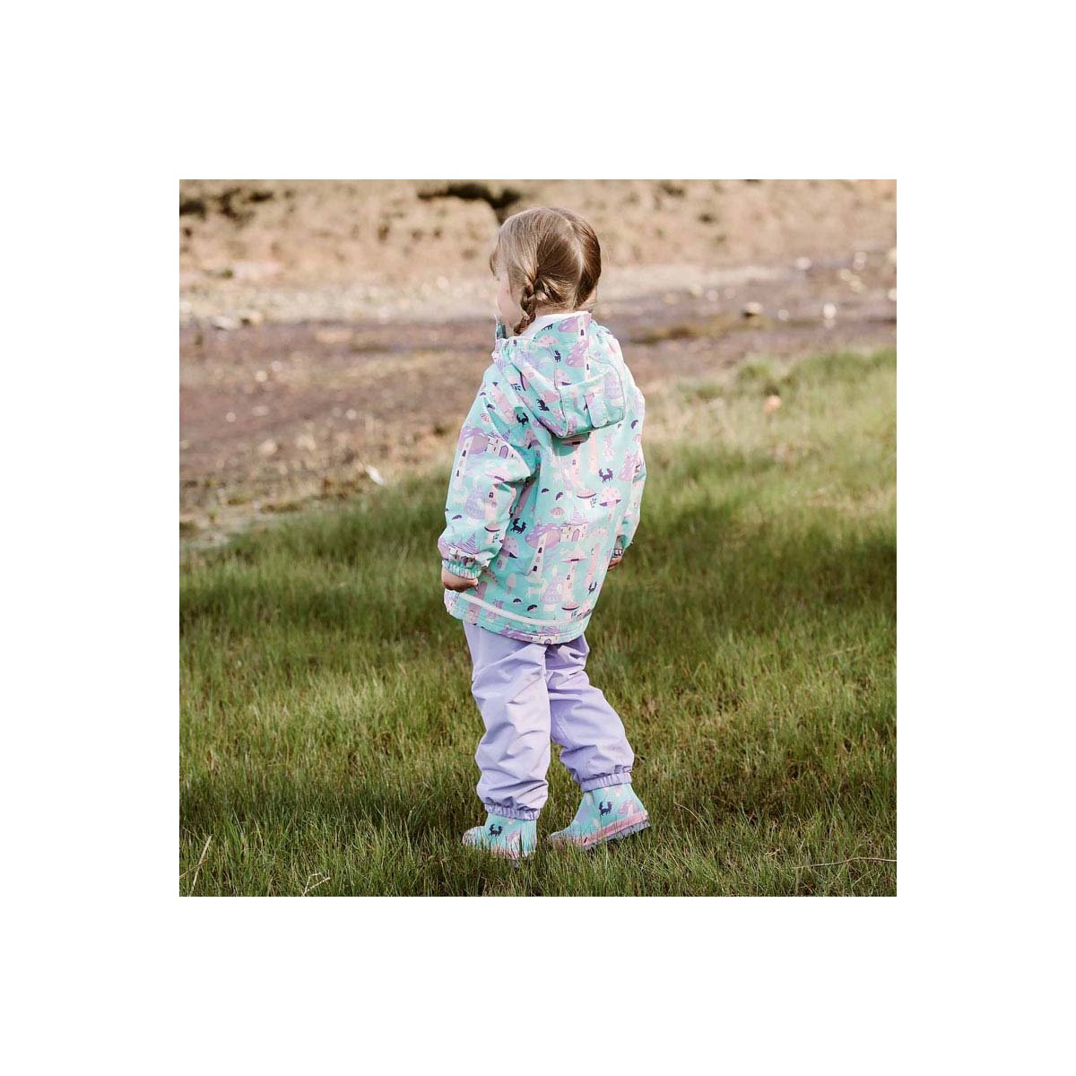 Puddle-Dry Rain Boots - Enchanted