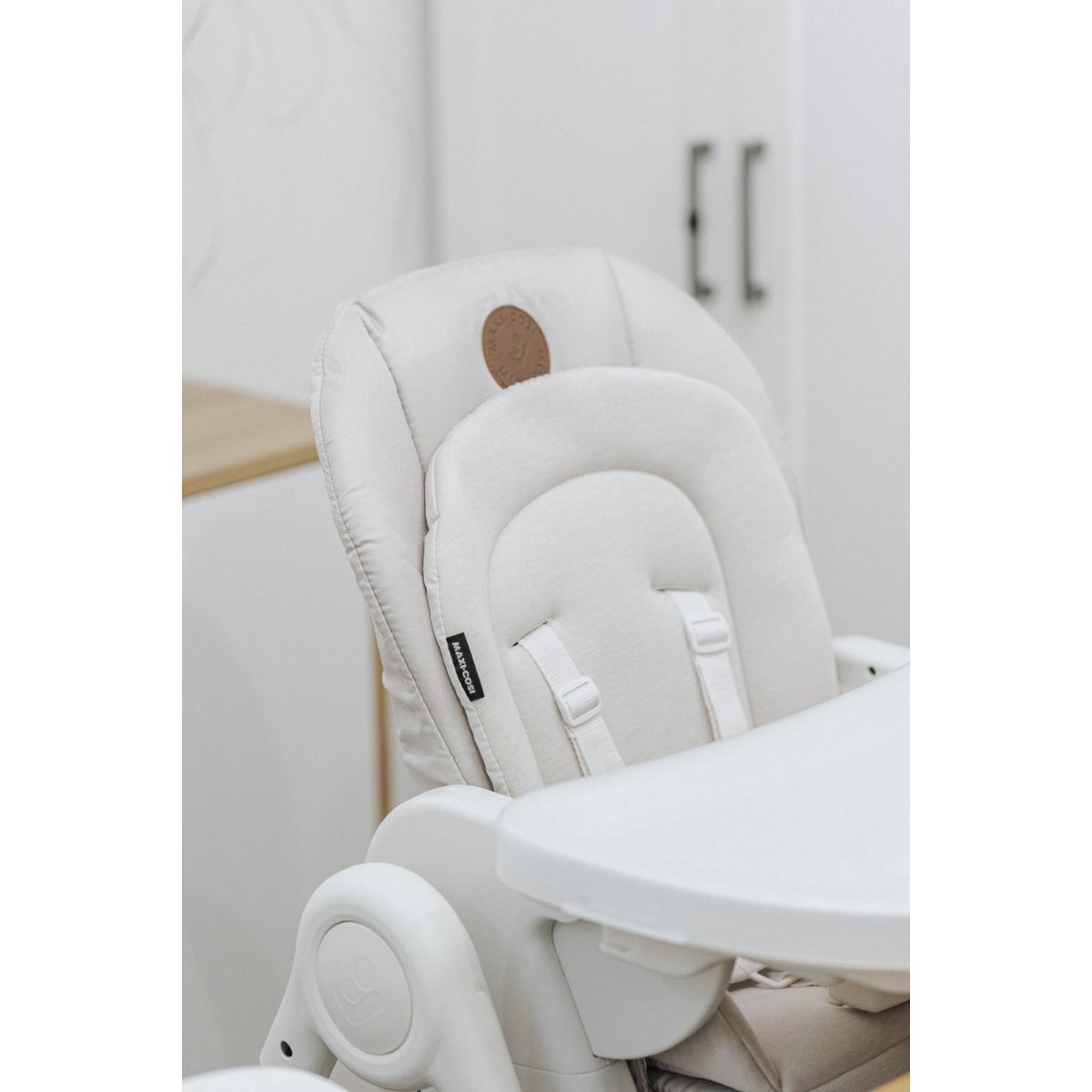 Minla High Chair - Horizon Sand