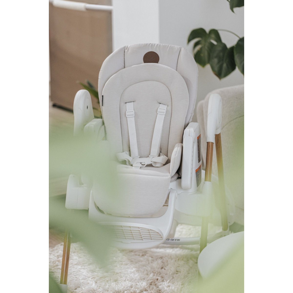 Minla High Chair - Horizon Sand