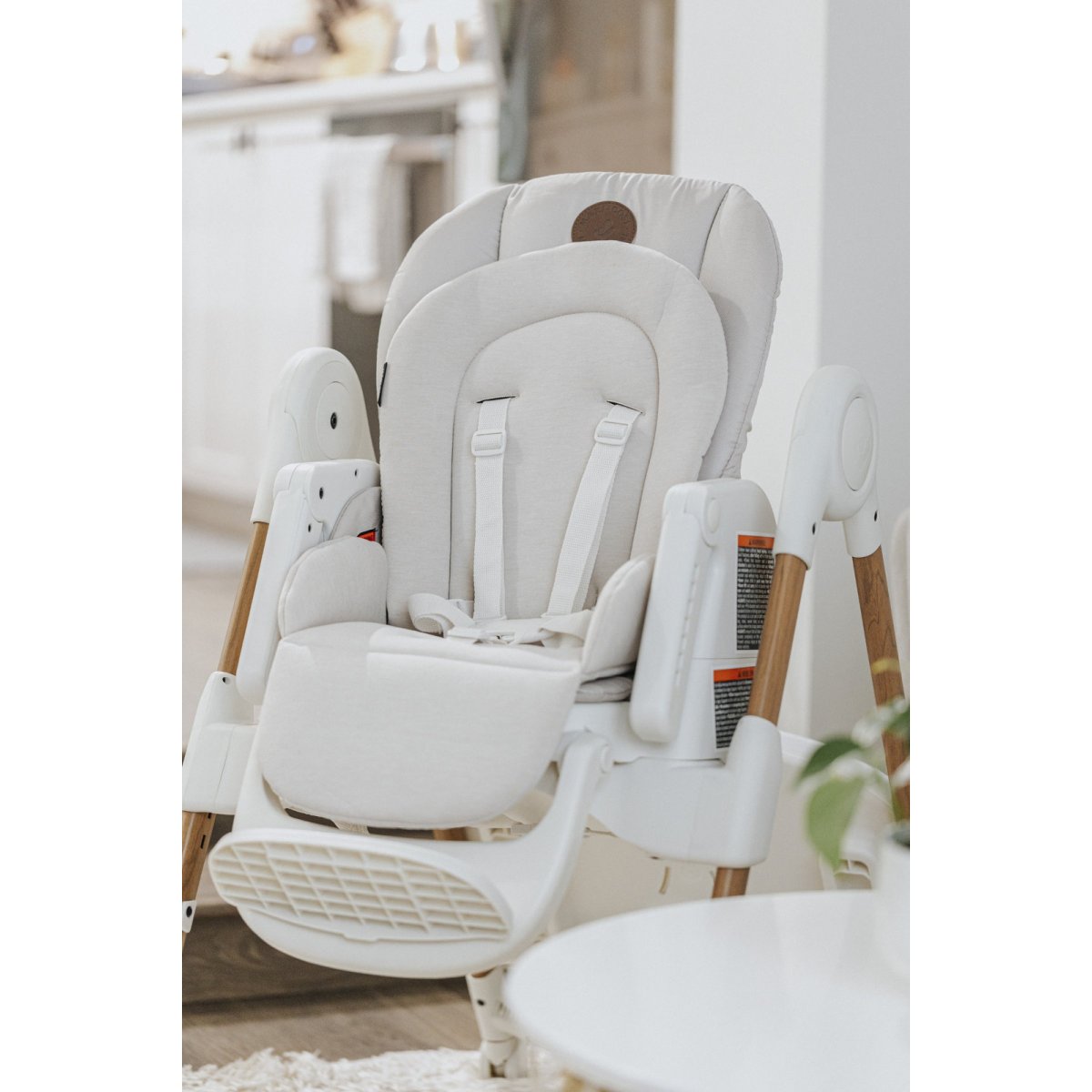 Minla High Chair - Horizon Sand