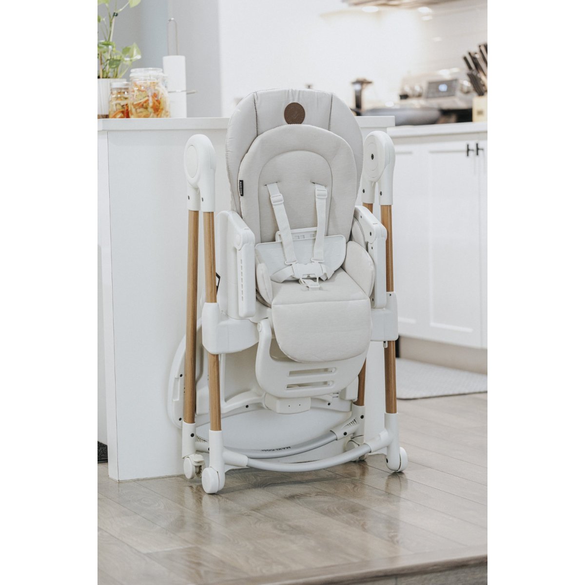 Minla High Chair - Horizon Sand