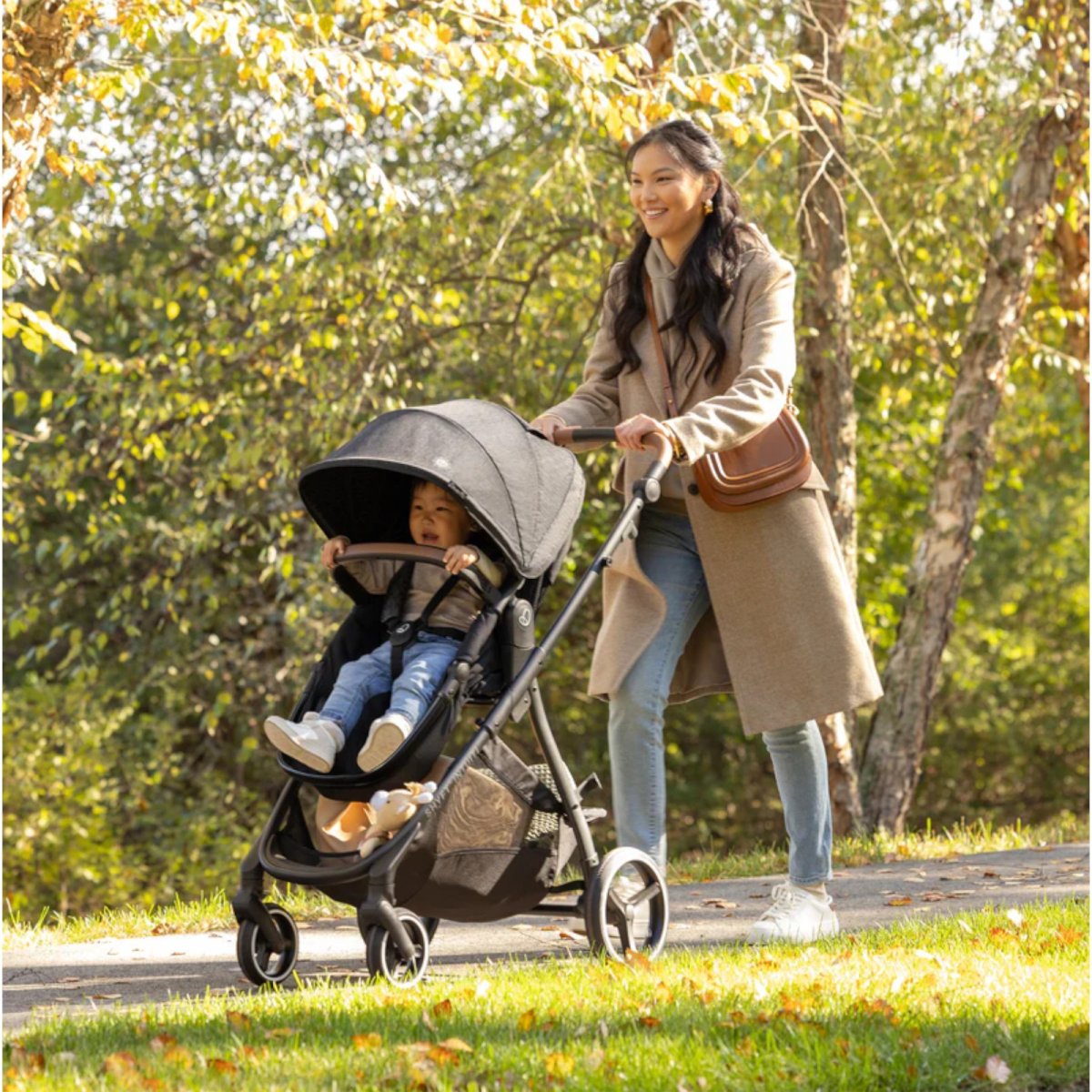 Shyft Intuiti+ Travel System with Revolve180 LiteMax NXT - Black Shale