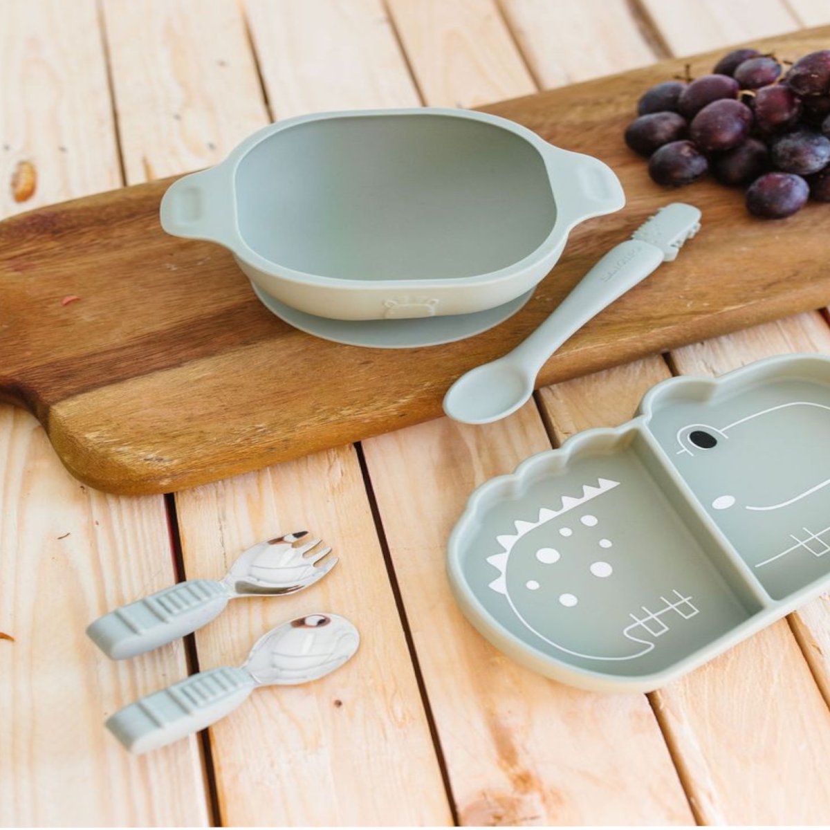 Silicone Snack Plate - Alligator/Sage