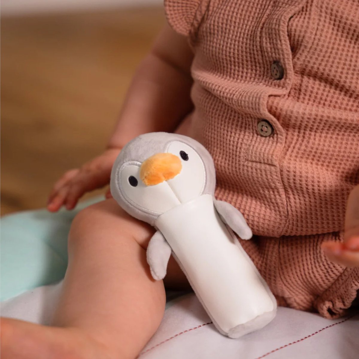 Squeaker Rattle - Martin the Penguin