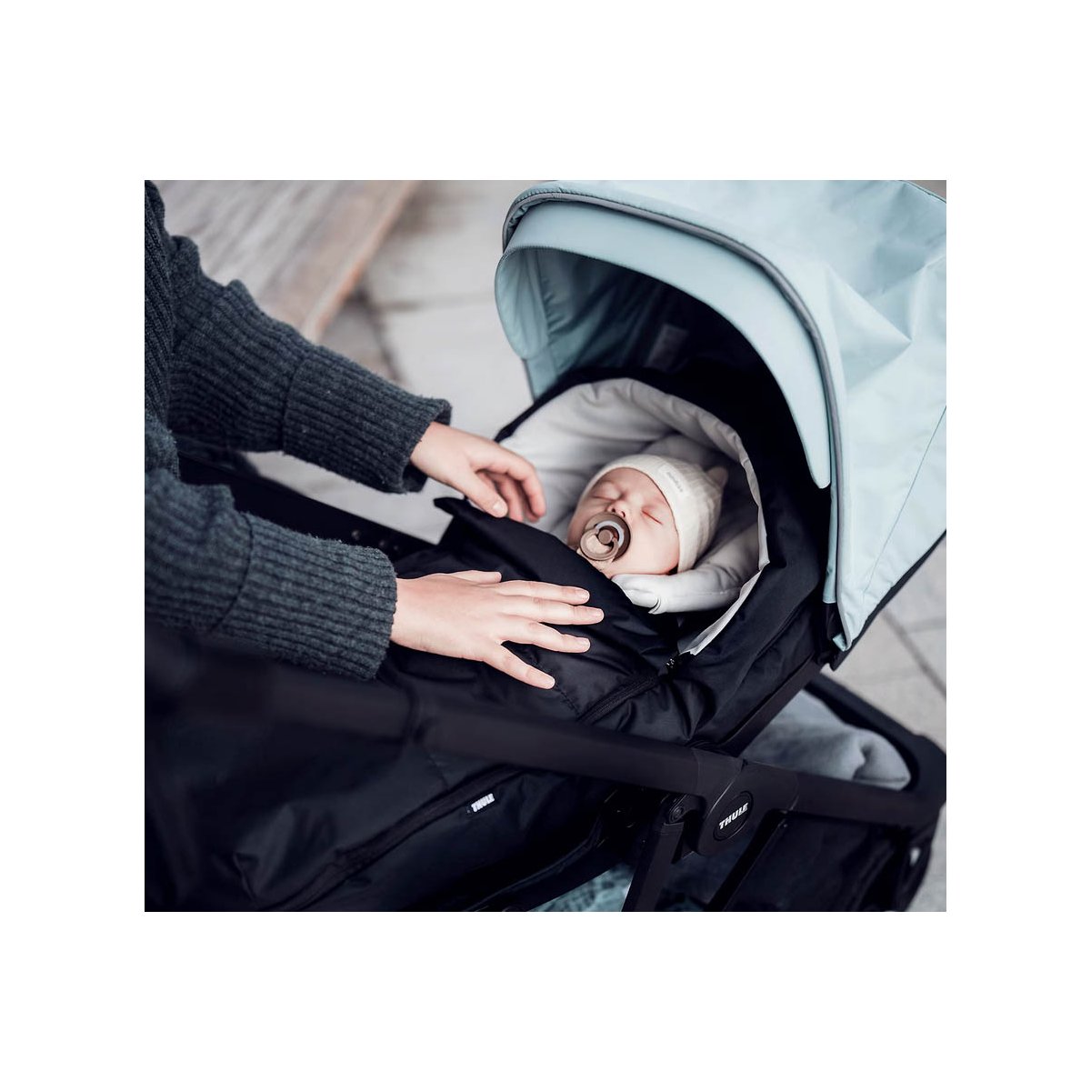 Shine Full Size Stroller with Black Frame - Alaska