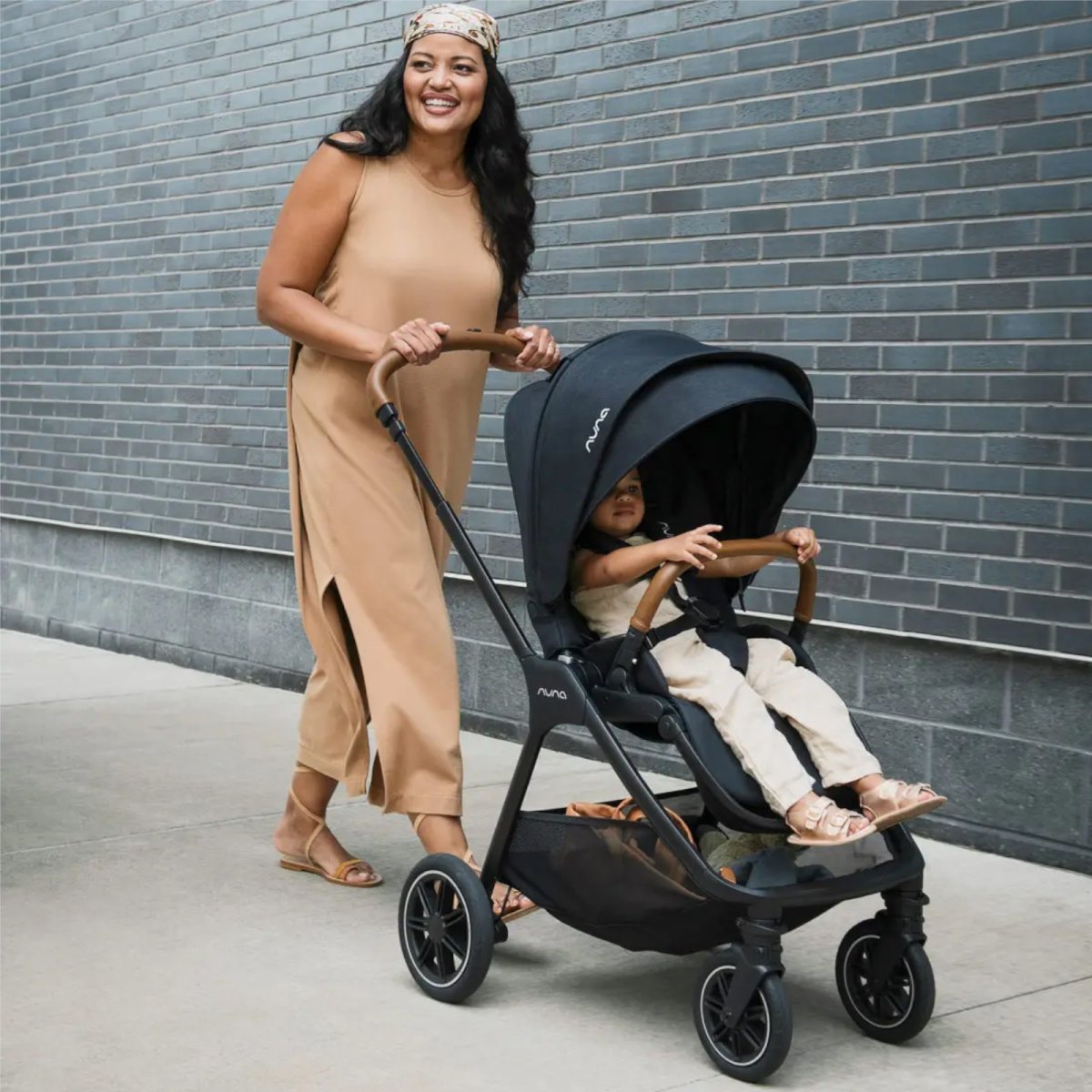 TRIV Next Stroller Caviar