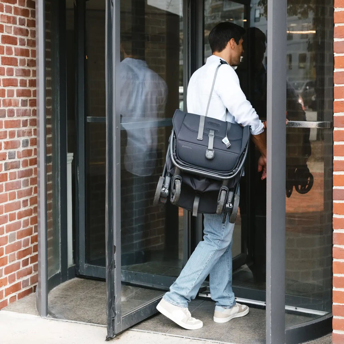 Minu V3 Stroller - Greyson