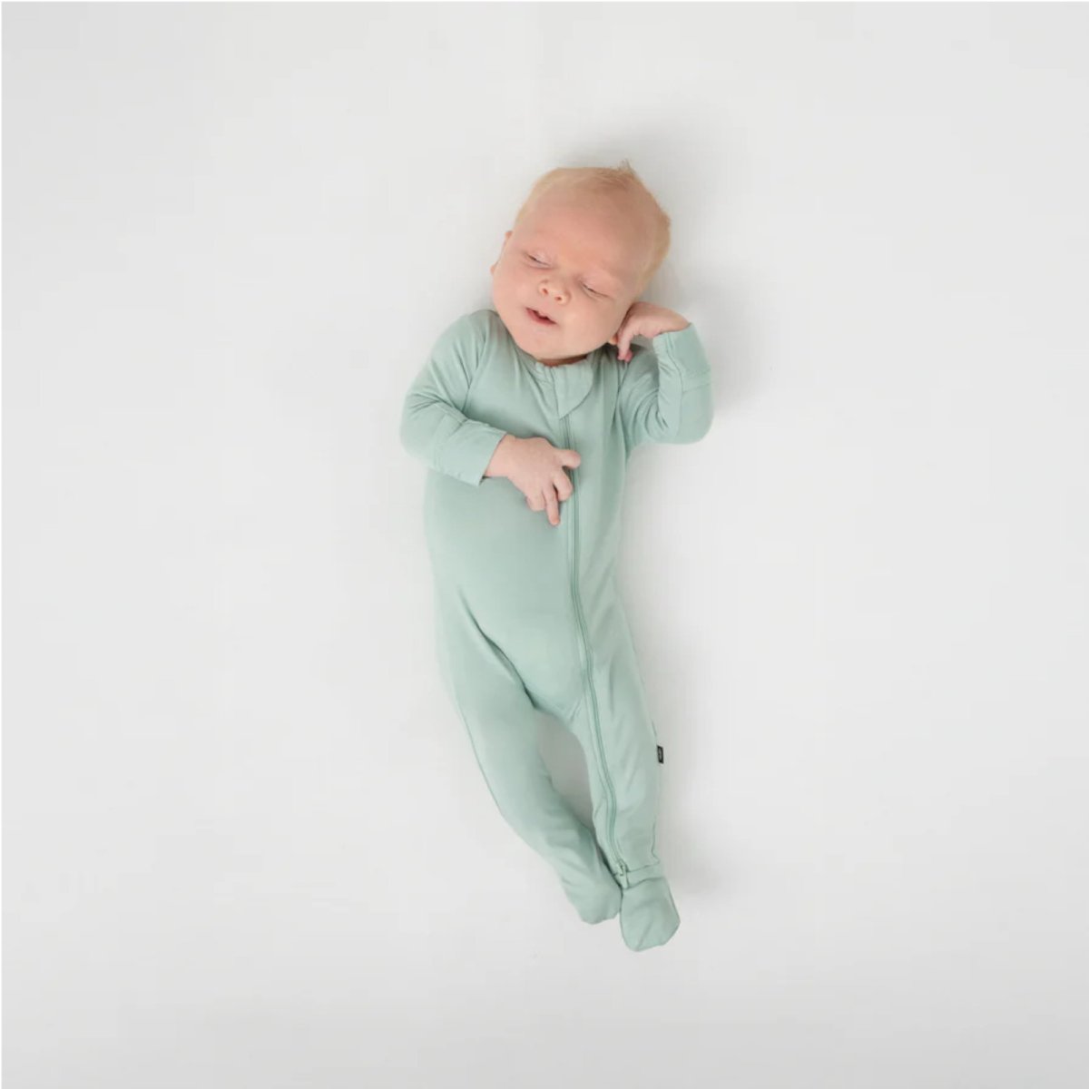Zippered Footie Preemie - Sage